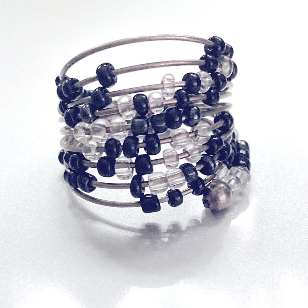 wire wrap, floating beads, size 6, Black and Silver Beaded ring